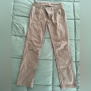 Prana Halle straight leg pants women’s size 6 khaki